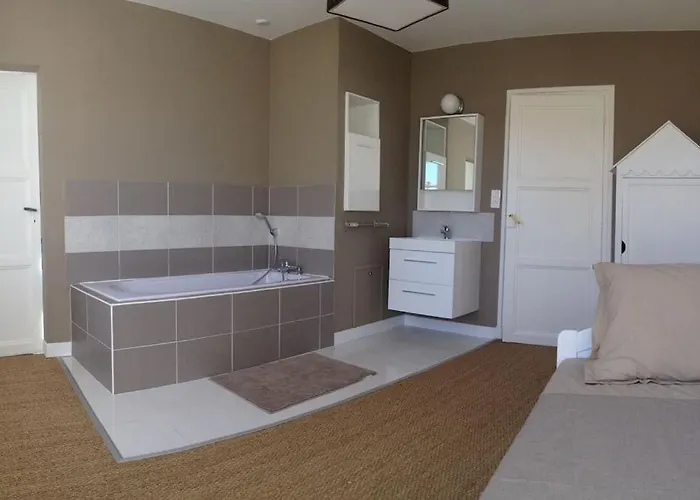 Le Baluchon Portais - De Charme Port-en-Bessin-Huppain