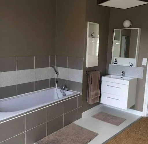 Le Baluchon Portais - De Charme Port-en-Bessin-Huppain